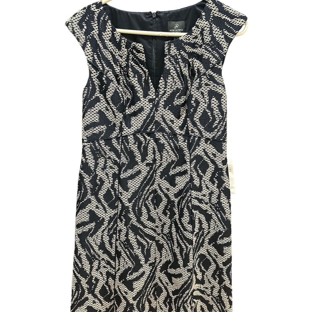 NWT Vintage Adrianna Papell Navy and Cream Patterned Midi Dress